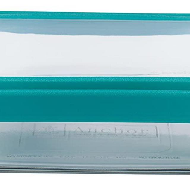 Anchor Hocking TrueSeal Glass Food Storage Container with Lid, Teal, 6 Cup