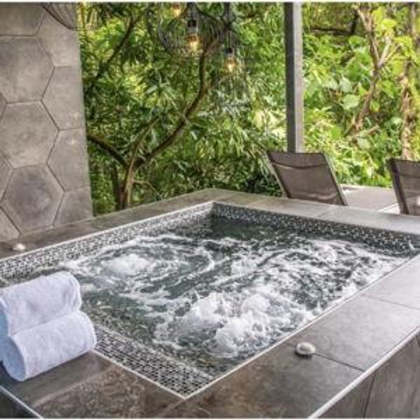 Honeymoon Hotel Upgrade