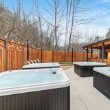 Outdoor Hot Tubs