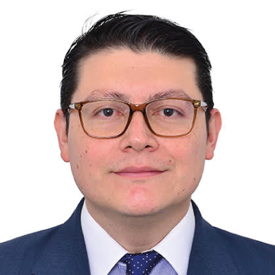 Dr Camilo Fonseca. Ginecólogo y Obstetra. Especialista en uroginecología