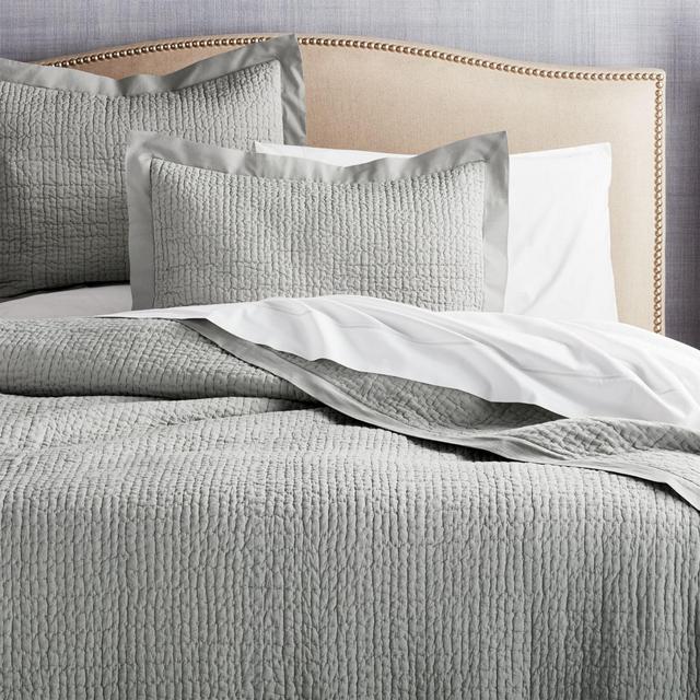 Celeste Grey Solid Quilt Full/Queen