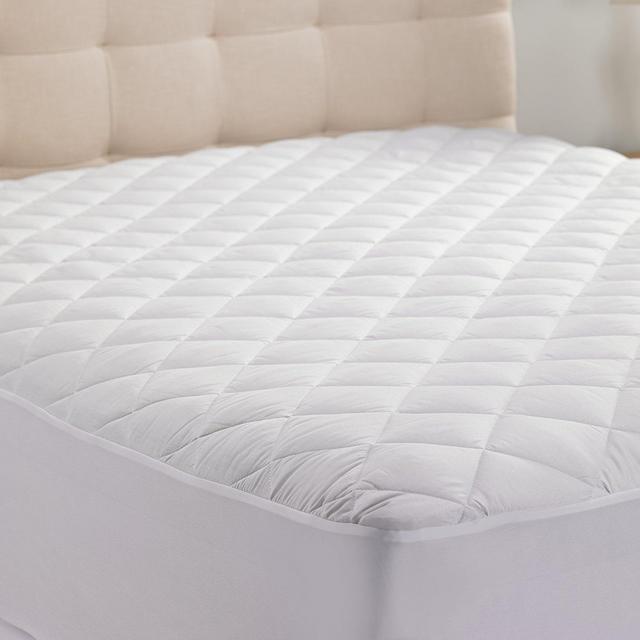 Hypoallergenic Quilted Stretch-to-Fit Mattress Pad By Hanna Kay, 10 Year Warranty-Clyne Collection (Queen)