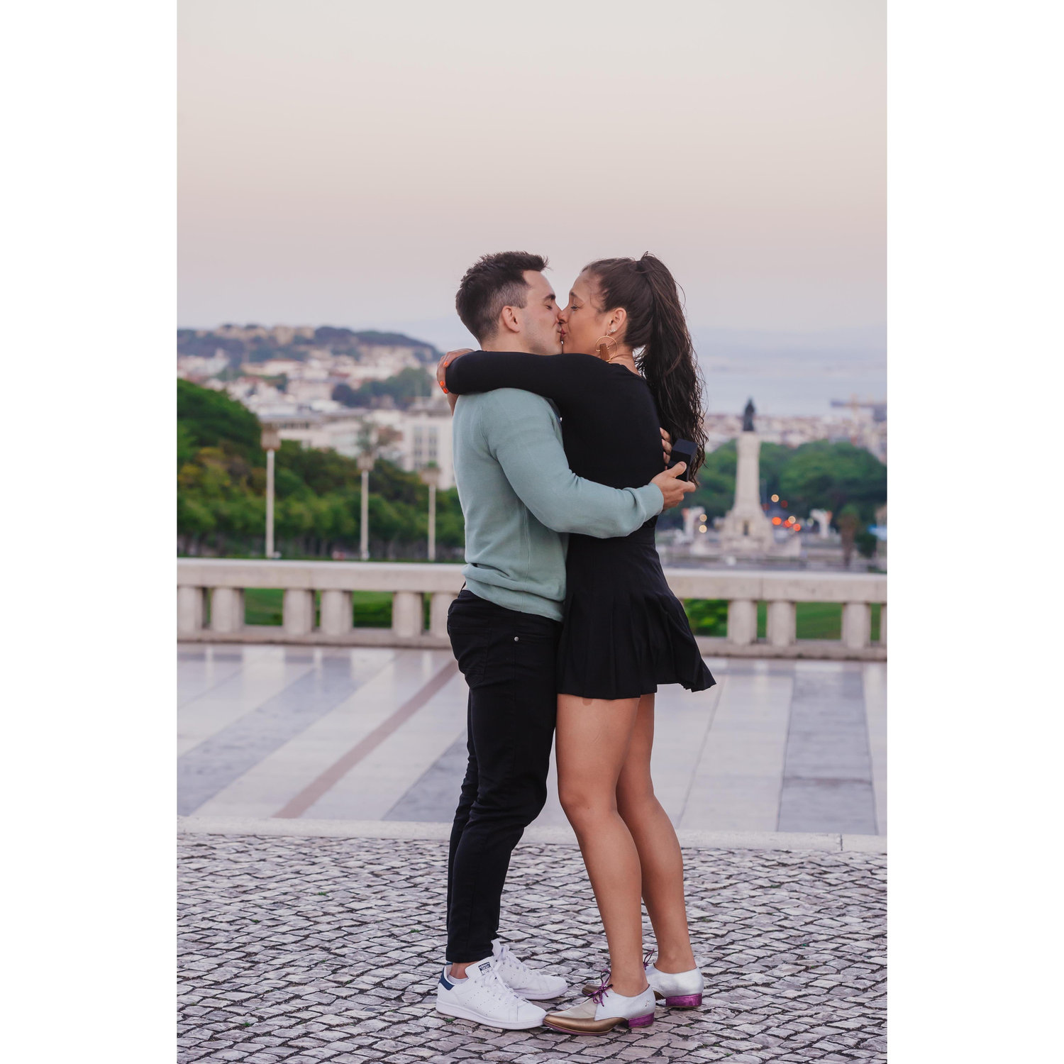 Julia and Eric have known for a long time that they want to spend the rest of their lives together. Here is the moment after she said "yes"!