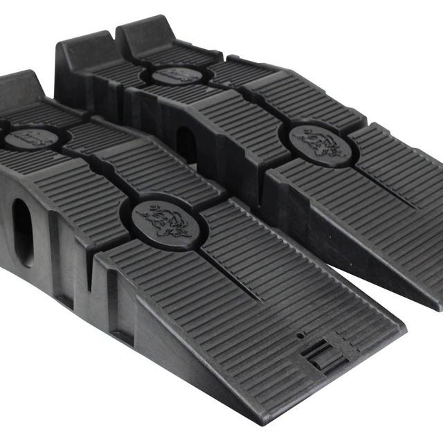 RhinoRamps Vehicle Ramp - Set of 2