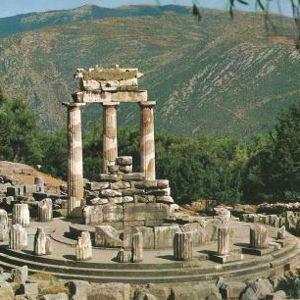 Tour a Delfos