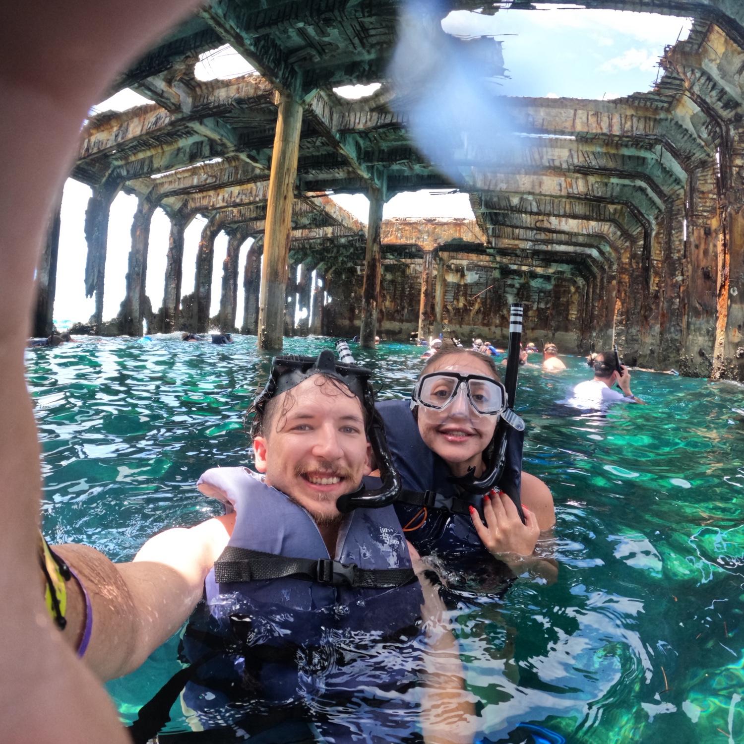 Snorkelling in an abandoned ship in Cancun