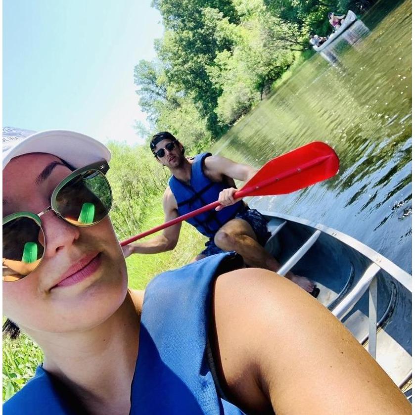 he does the heavy lifting. i take the pictures. 🛶
