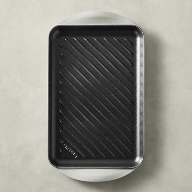 Le Creuset Enameled Cast Iron Skinny Grill, Matte French Grey