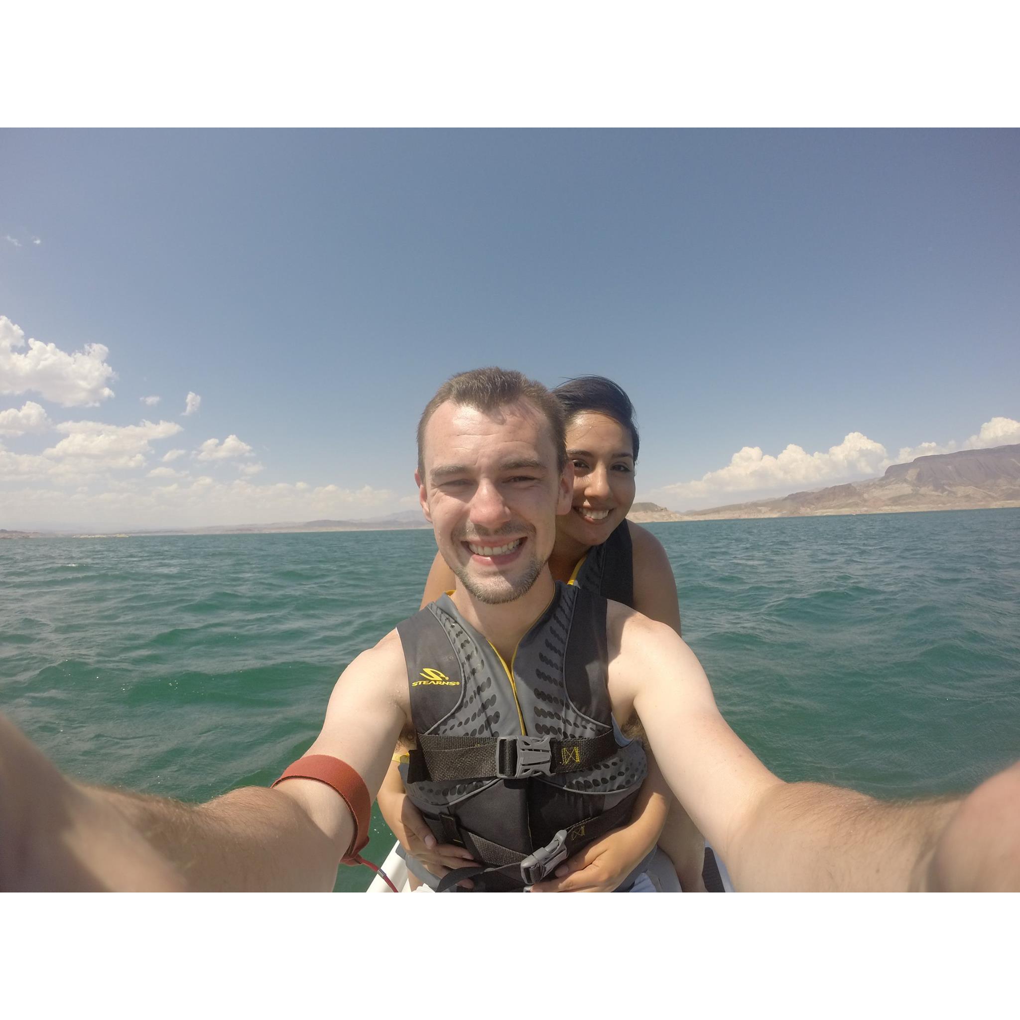 Road trip 2016 ♥
One of the activities we planned was to go jet skiing on Lake Mead. We had such an amazing day.