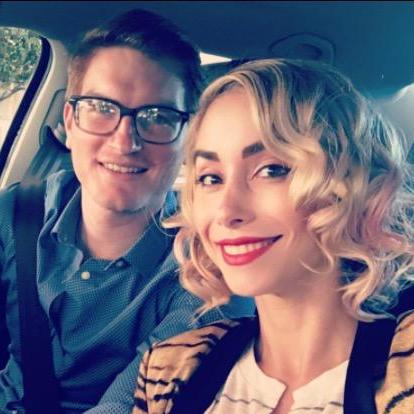 taking car selfies
