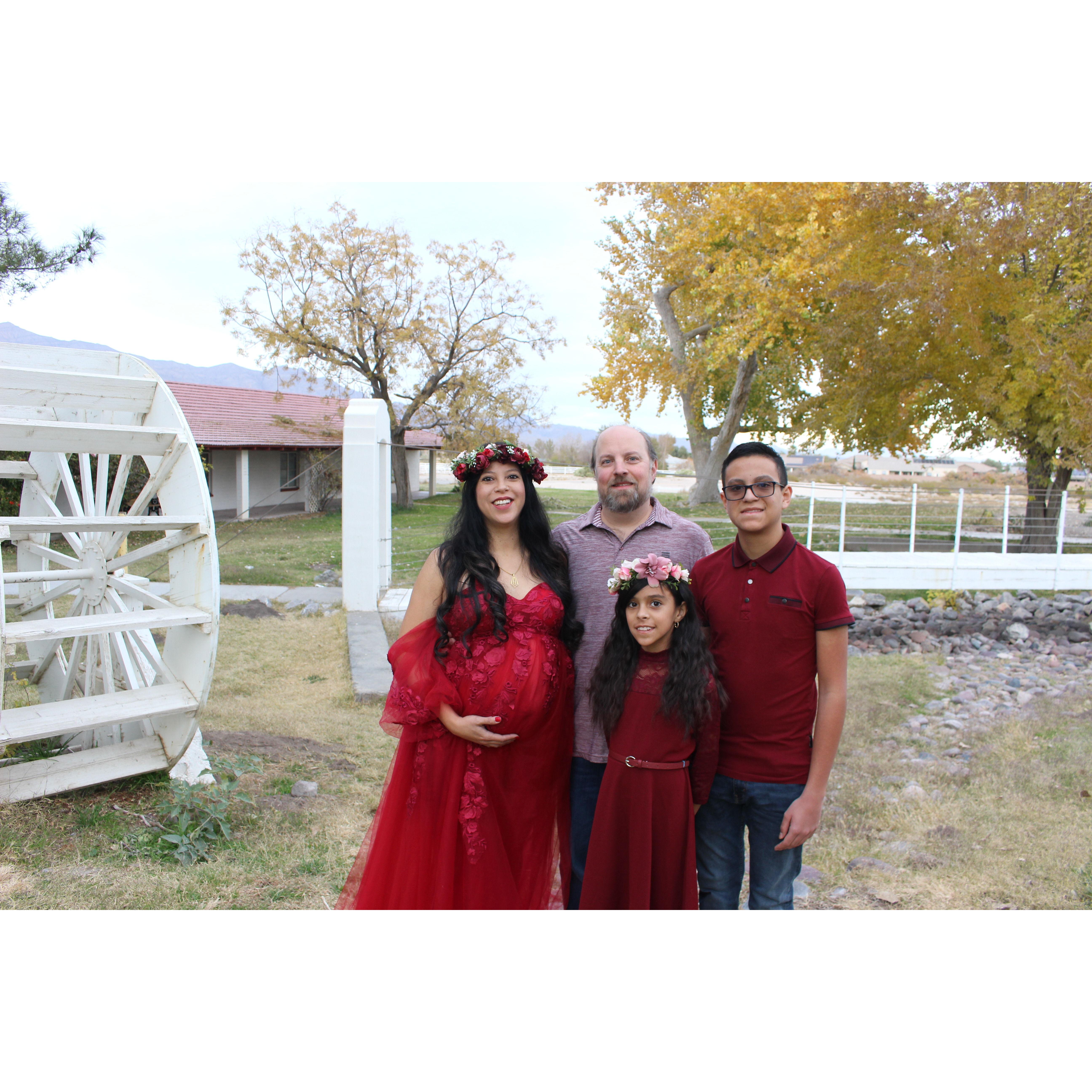 Dec 2024 - Maternity Photoshoot