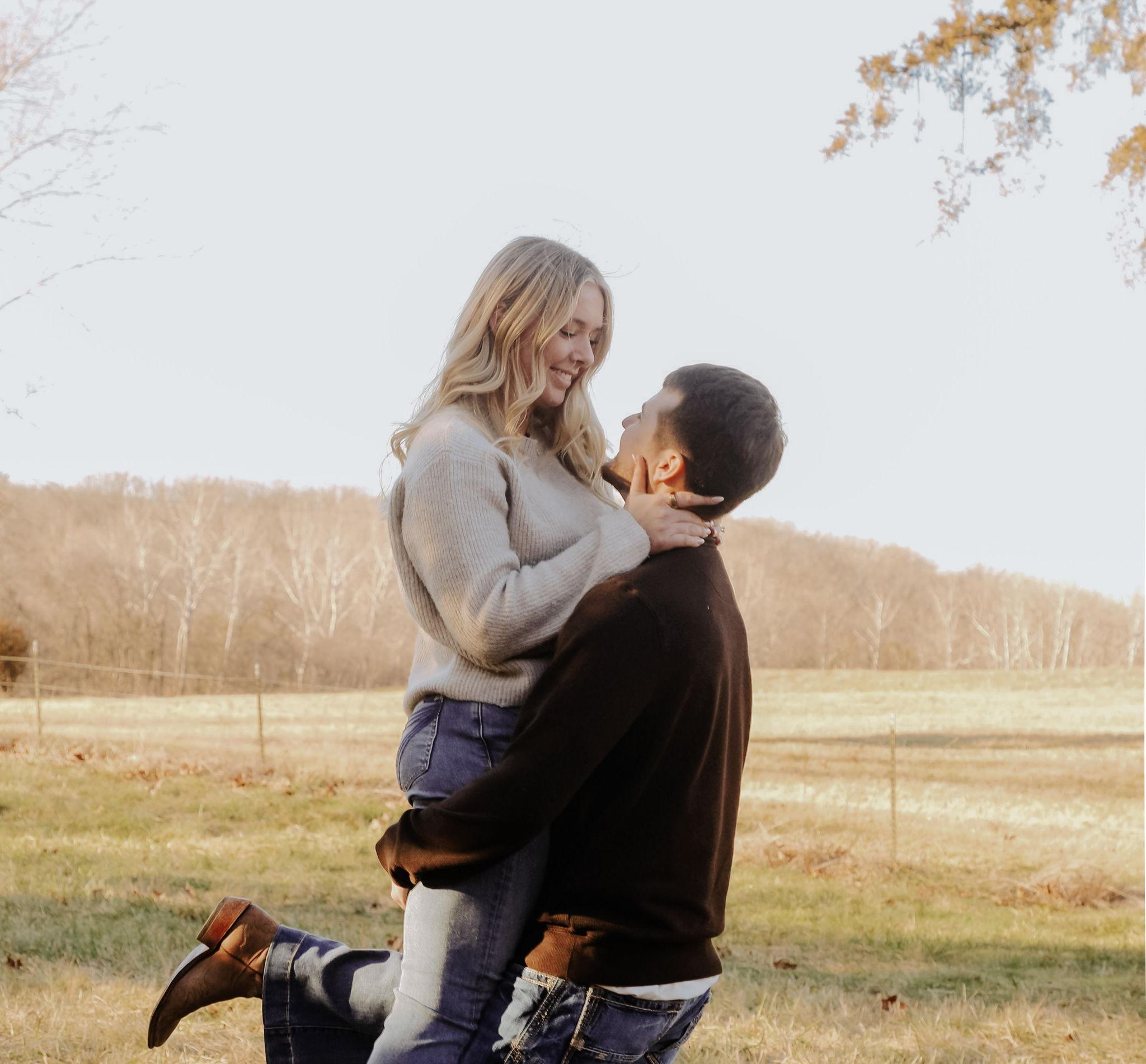 The Wedding Website of Jessie Tovo and Weston Meyer