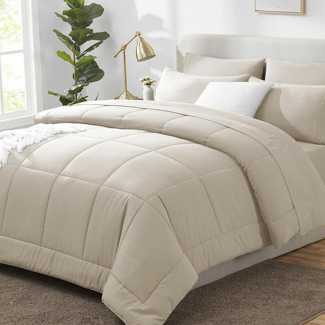 CozyLux Oatmeal Comforter King Size 7 Pieces Bed in a Bag Oatmeal King Bedding Set with All Season Quilted Comforter, Flat Sheet, Fitted Sheet, Pillowcases