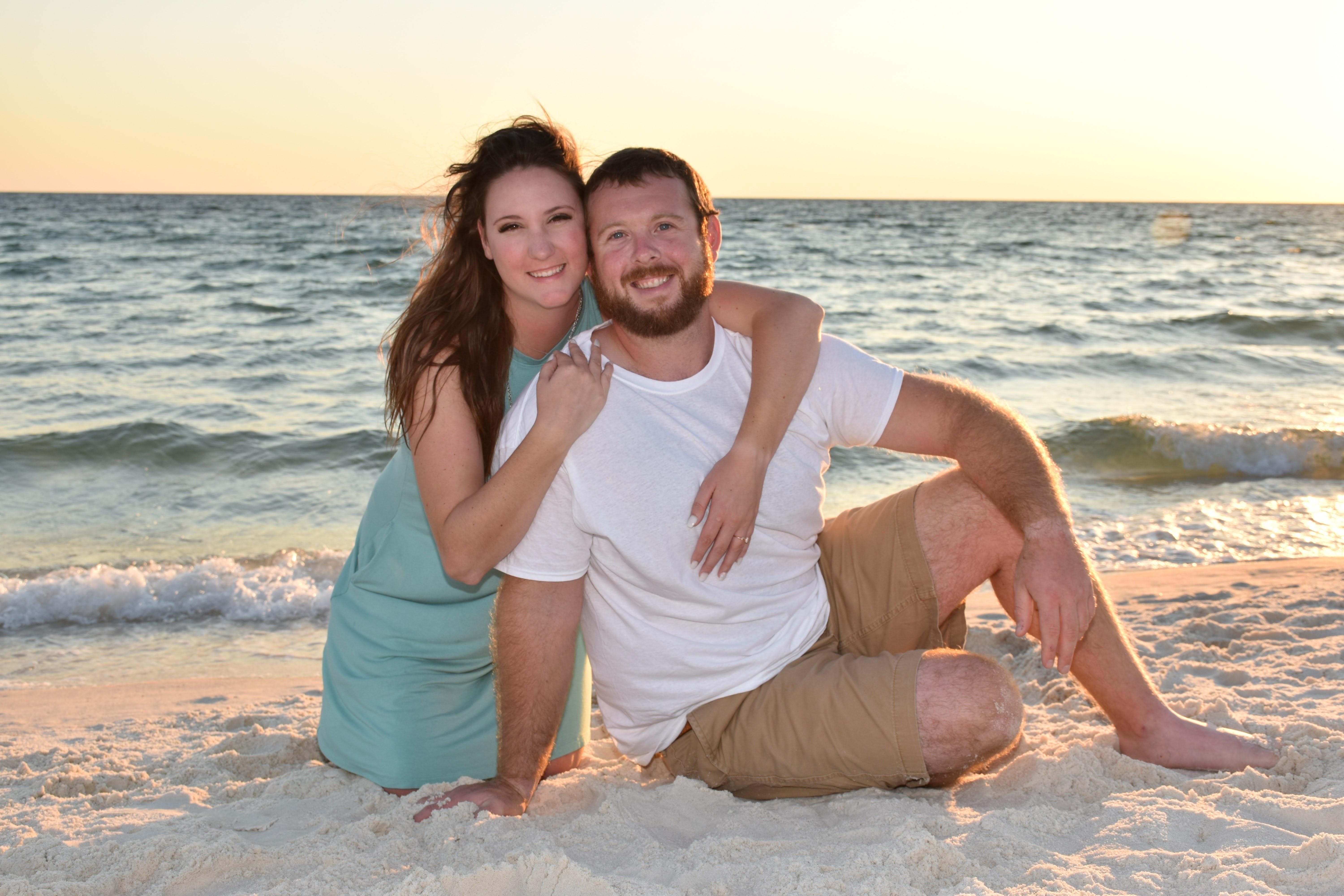 The Wedding Website of Kalee Raye Helms and Logan Ray Garrett