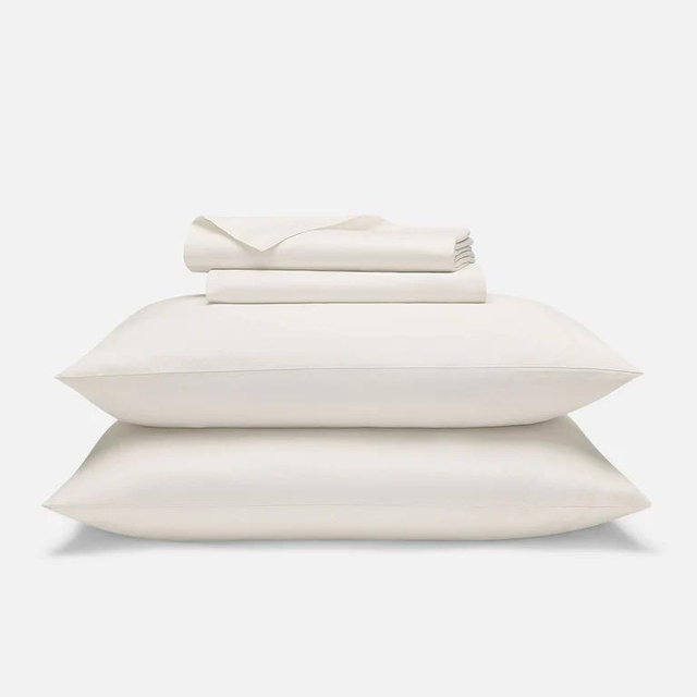 Luxe Sateen Core Sheet Set: Cream