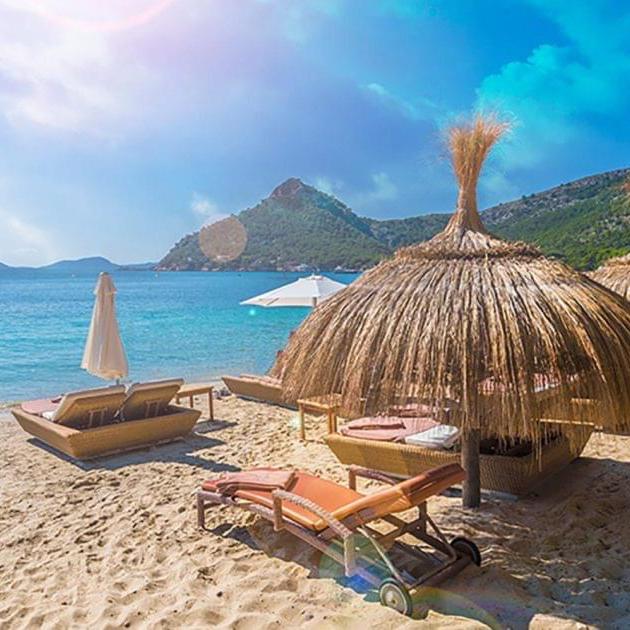 Beach Chair Villa Rental in Majorca