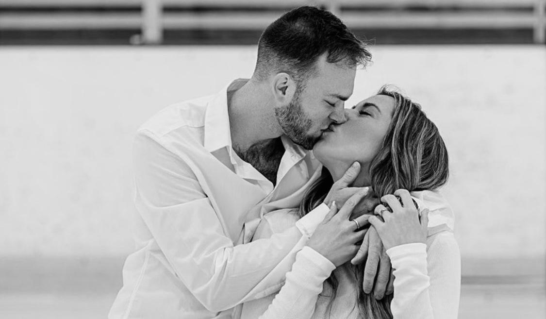 The Wedding Website of Bailey Allen and Aaron Mitton