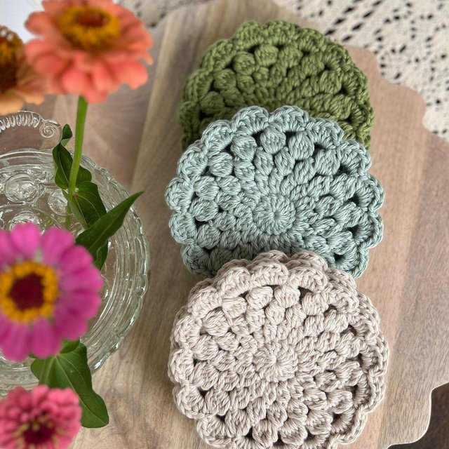 Handmade Cotton Scalloped Edge Crochet Coasters - Farmhouse Home Decor - Set of 4 Mug Coasters - Table Decor - Housewarming Gift