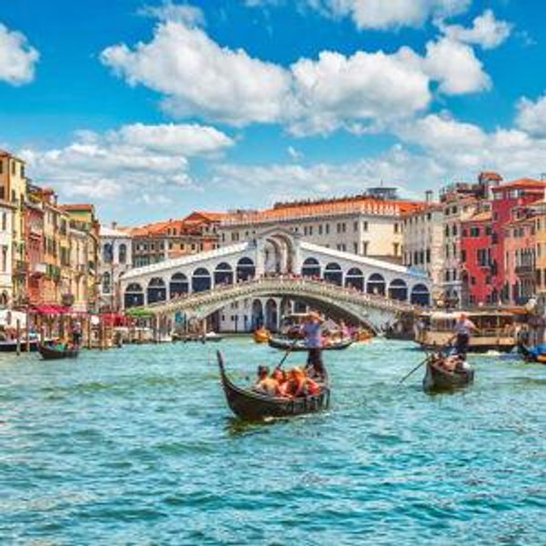 Credit Card - Honeymoon Suite in Venice, Italy