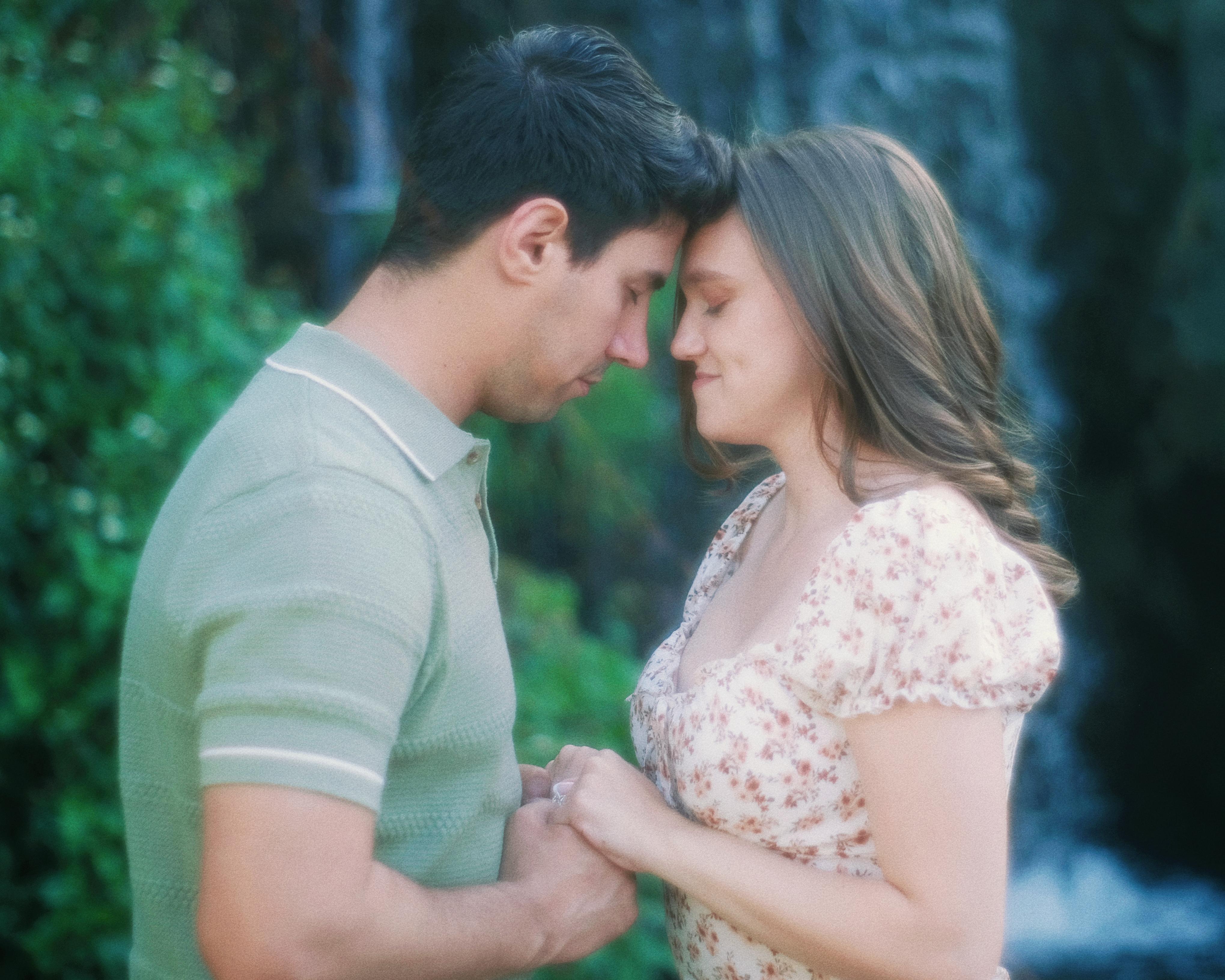 The Wedding Website of Arielle Loftis and Luke Landsell