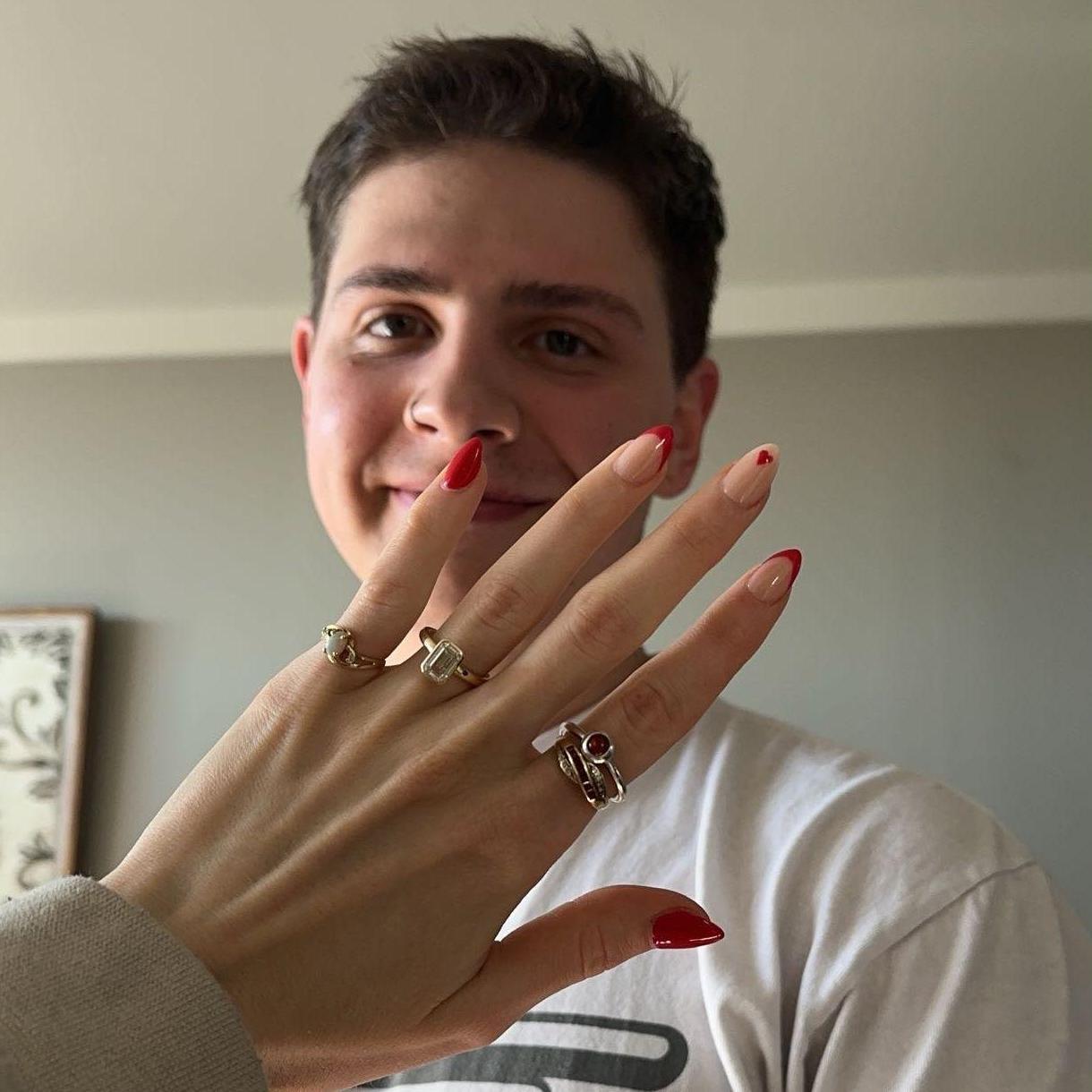 look how beautiful!! thanks for the rock trav!!