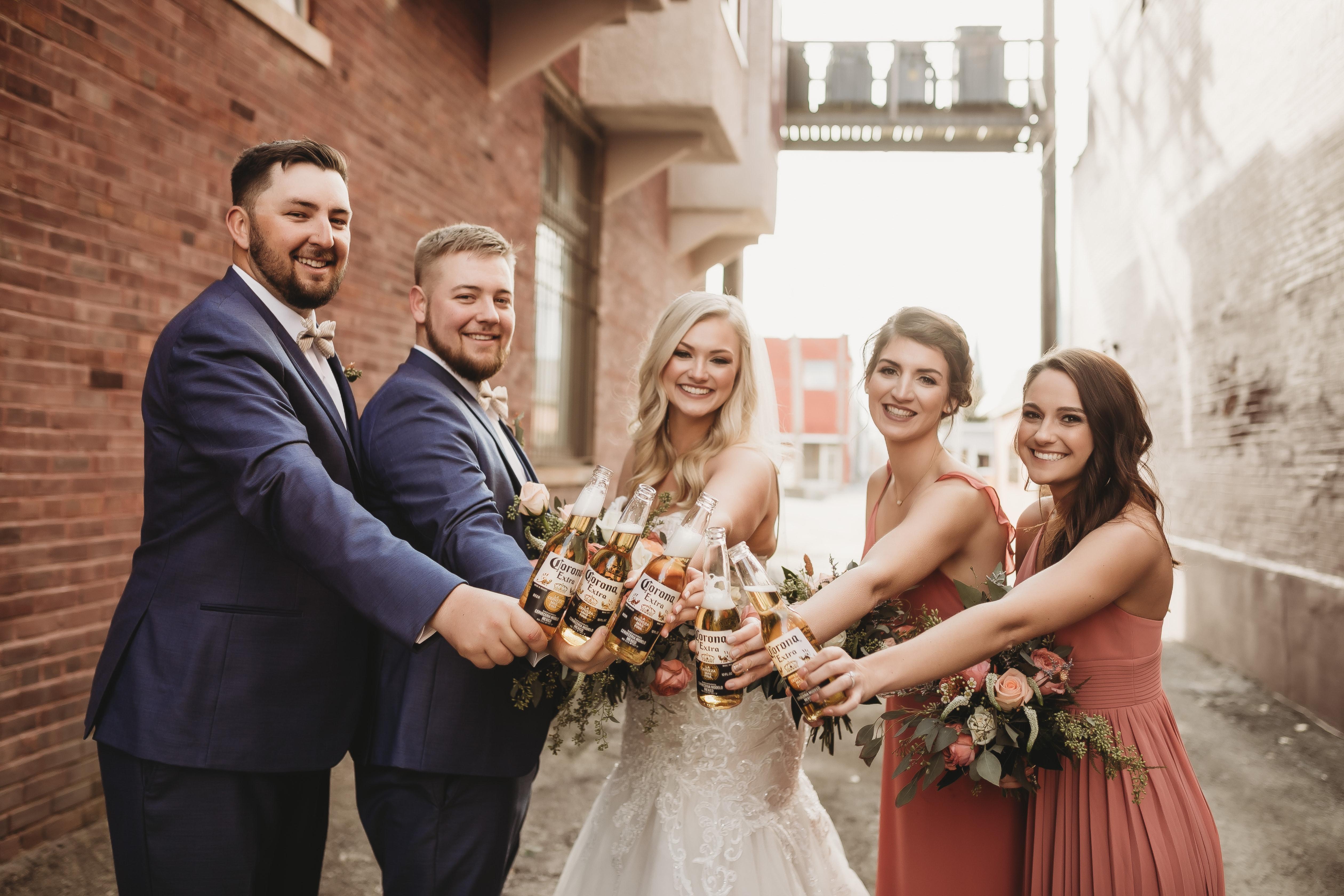 The Wedding Website of Savannah Anstine and Zane Anstine