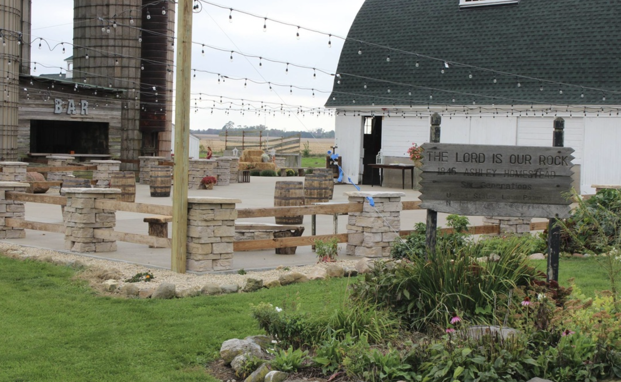 The Wedding Website of Madeline Dudczyk and Tyler Wilson