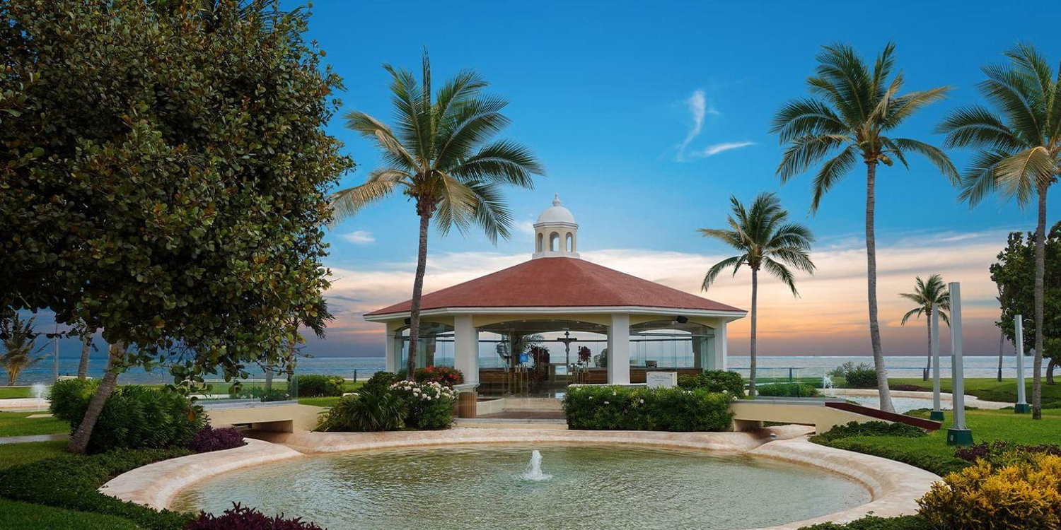 The Wedding Website of Cynthia Terrazas and Jurgen Carabez