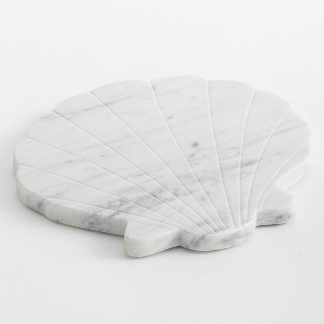 Figural Shell Marble Cheeseboard
