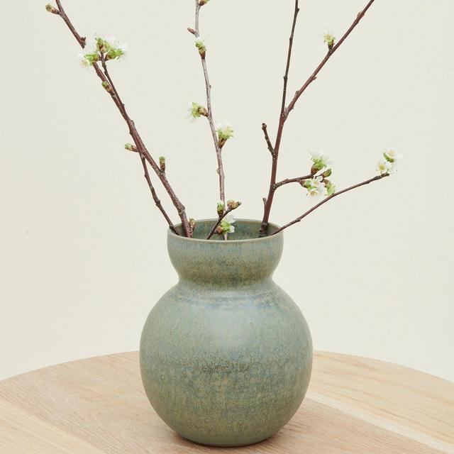 Small Classic Vase