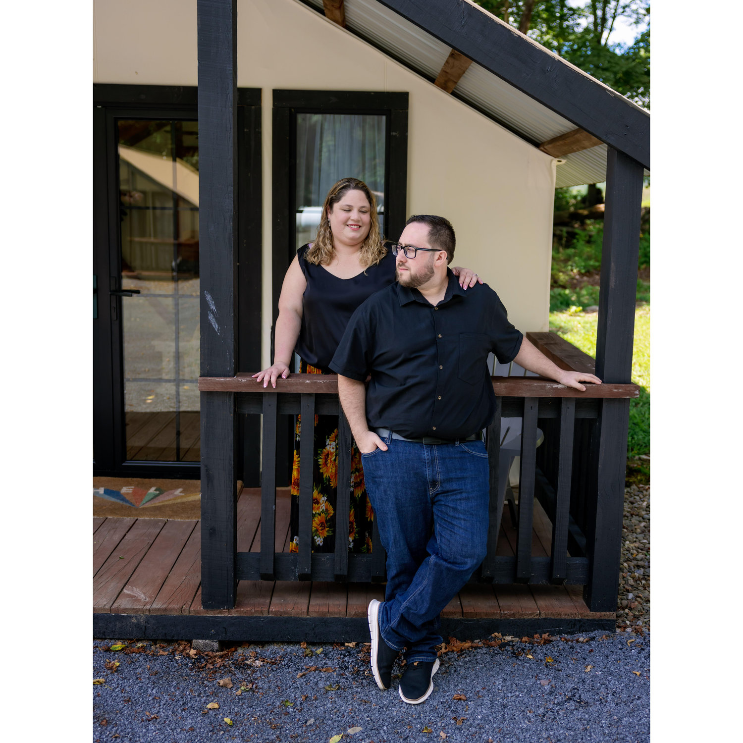 Engagement Session-Gilbertsville Farmhouse (Glamping Tent)