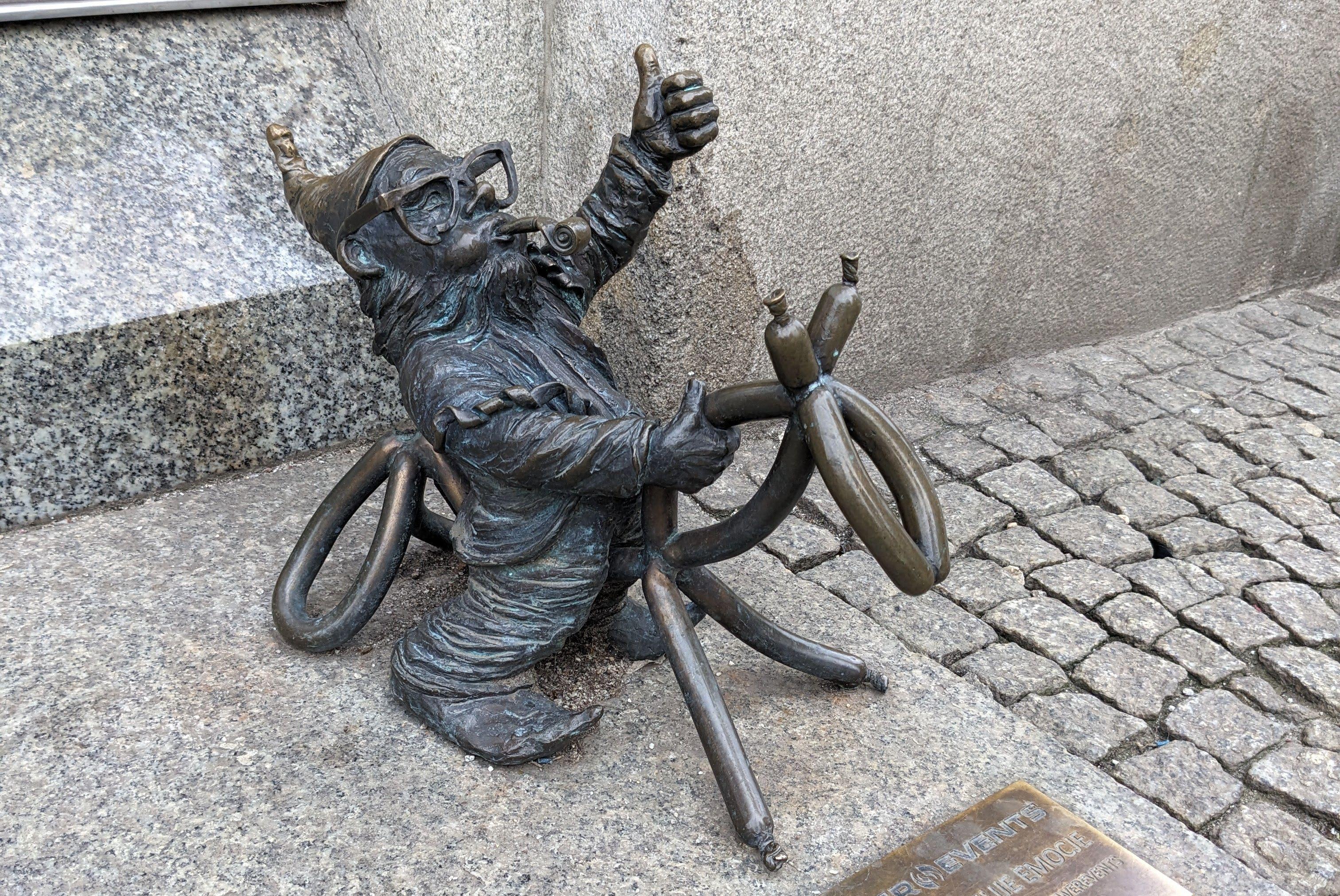 The Wedding Website of Sara Badzinski and Mark Shaw