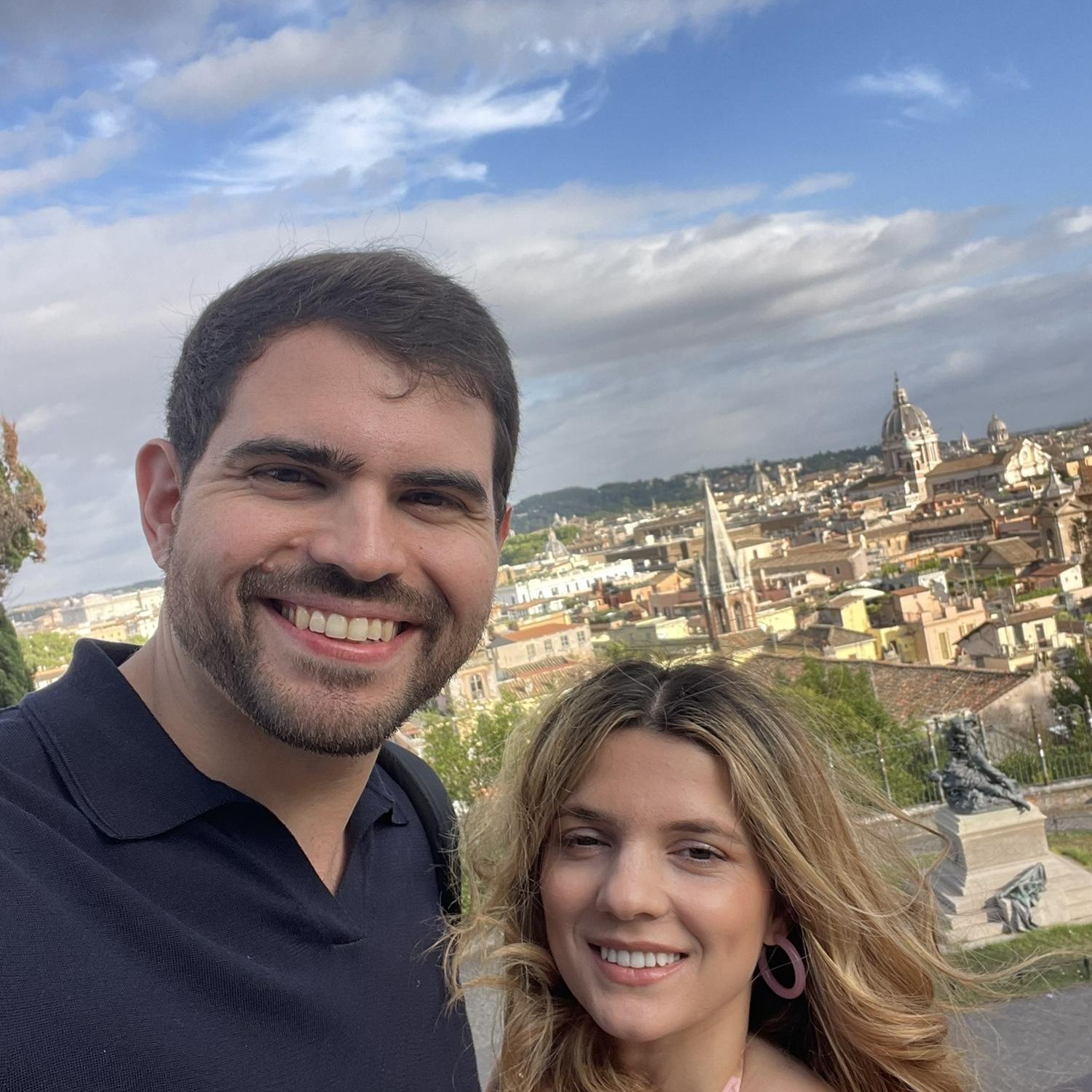 The day Jimmy proposed ☀️ We got up very early to get the best possible pictures in Rome!