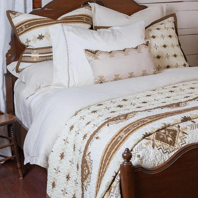 Paseo Road by HiEnd Accents | Dakota 3 Piece Quilt Set with Pillow Shams, Brown Tan, Super King Size, Cotton Reversible Bed Set, Southwestern Farmhouse Style Bedding, 1 Quilt and 2 Pillowcases