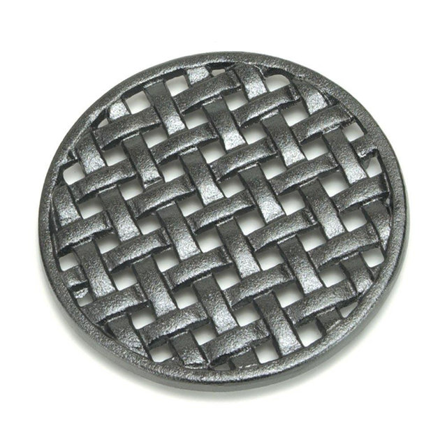 Minuteman International TWI-03 Round Lattice woodstove Tabletop cast Iron Trivet, Black