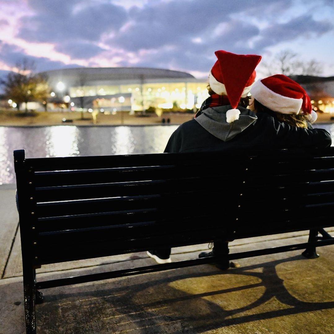 We were downtown looking at christmas trees, when a photographer caught us on a bench and asked if he could take picture of us. 4 years later, I said yes at this bench (12/15/2019) - C 🩵🩵