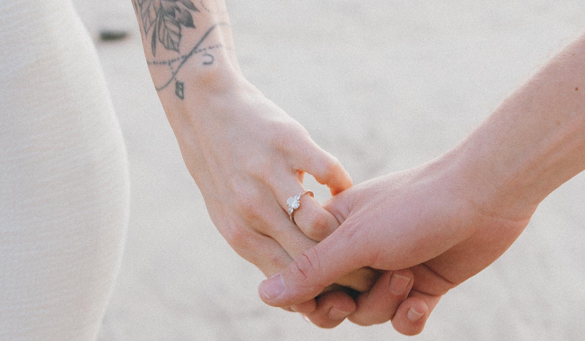The Wedding Website of Elle Capone and Jacob Sanborn