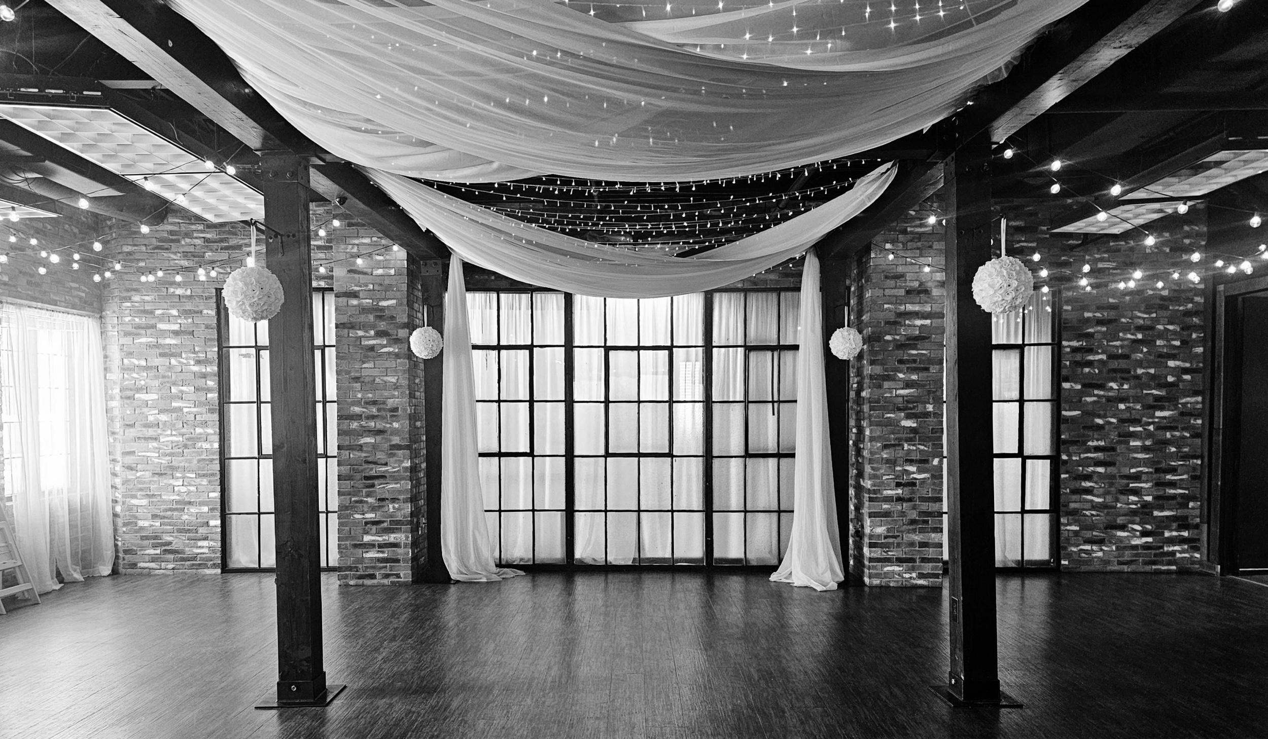 The Wedding Website of Kae Burkey and Tony Montellanico