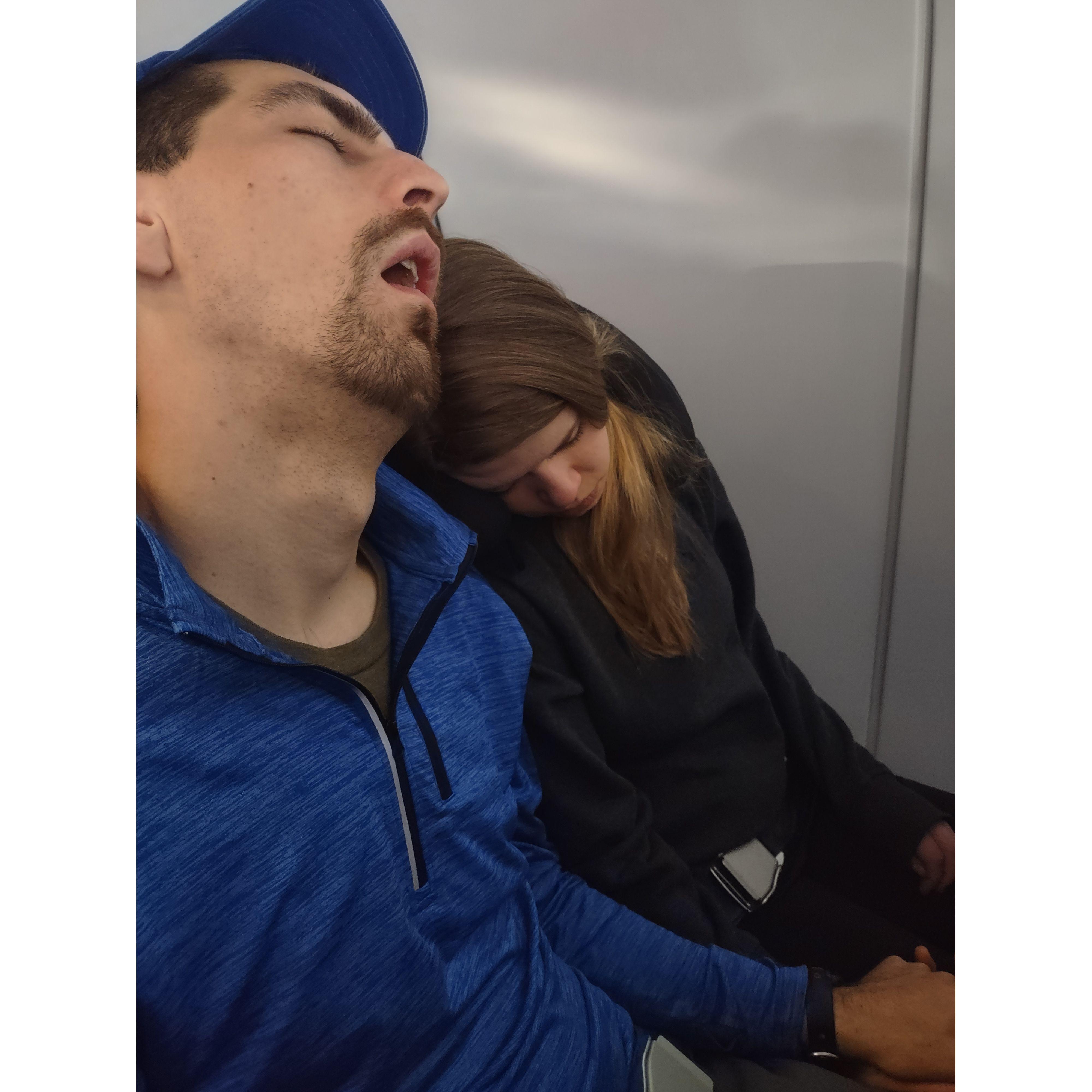 Whirlwind weekend trips require airplane naps... | 35,000 ft in the Air.