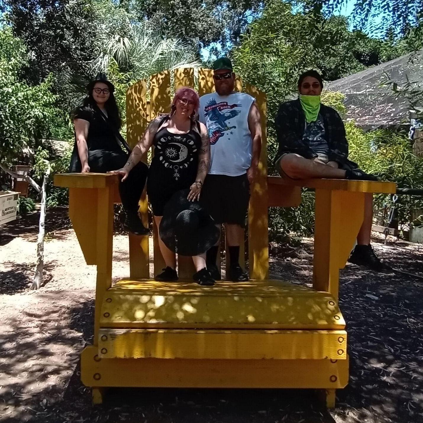 Spending more family time with Abraham's children, Santa Ana Zoo August 2022.