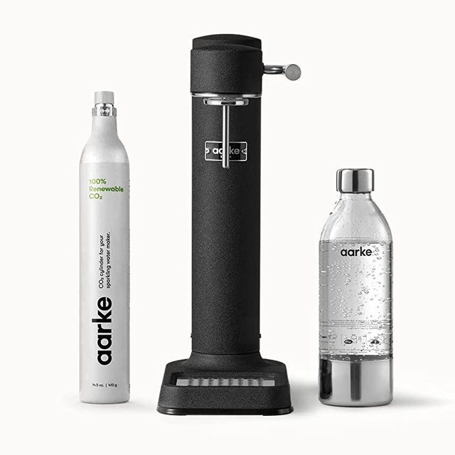 aarke - Carbonator III Premium Carbonator - Sparkling & Seltzer Water Soda Maker with PET Bottle (Matte Black, With CO2 Cylinder)
