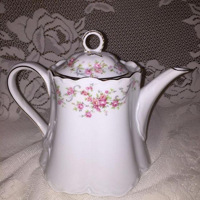 Complete Madeleine's Grandma's China Set- Teapot