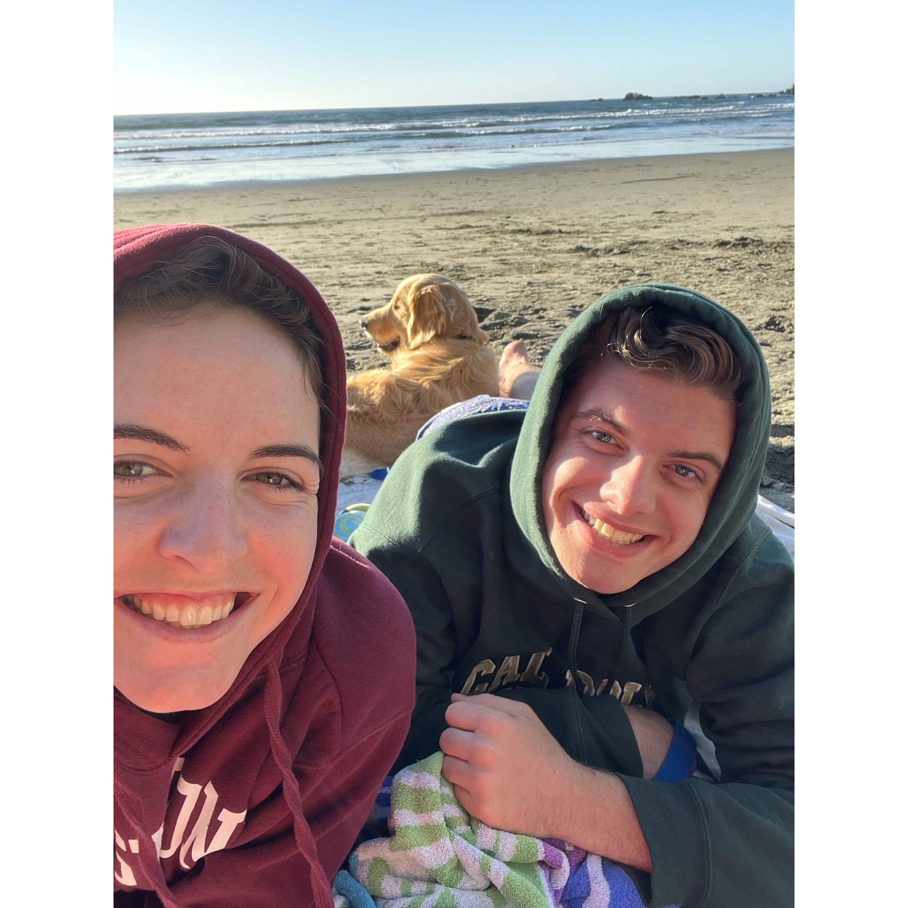 October 28, 2023 eight month count down to "I do". Ryan and Katherine are doing a date each monthly leading up to the wedding and this one was a day trip to Sand Dollar Beach with the pup.