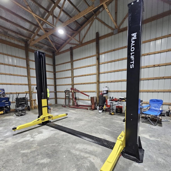 A lift for our new shop!