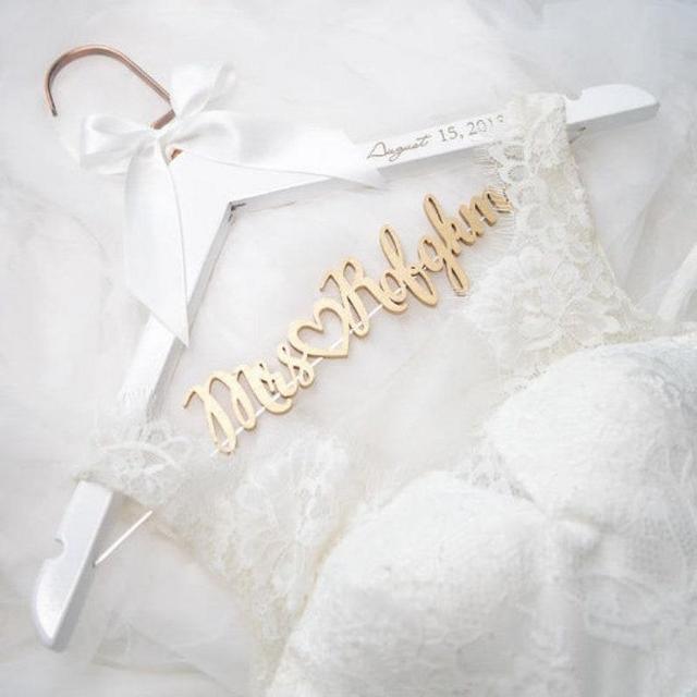 Wedding Hanger Engraved with Date | Bridal Shower Gift | Mrs Hanger | Bride Hanger Laser Cut | Gift for Her | Wedding Shower Gift for Bride