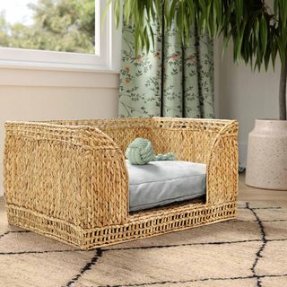 Milou Rattan Pet Bed
