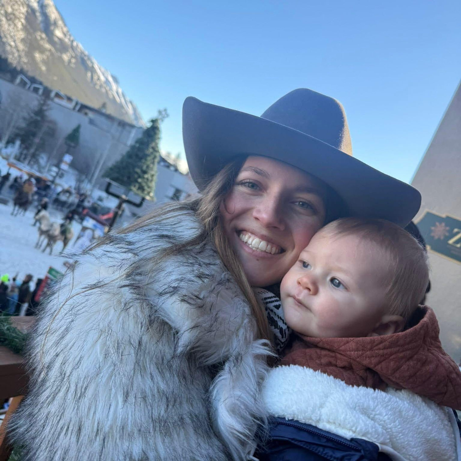 Auntie Chris & Lane Banff 01/2026