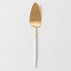 CAKE SERVER | GOA BRUSHED GOLD & WHITE