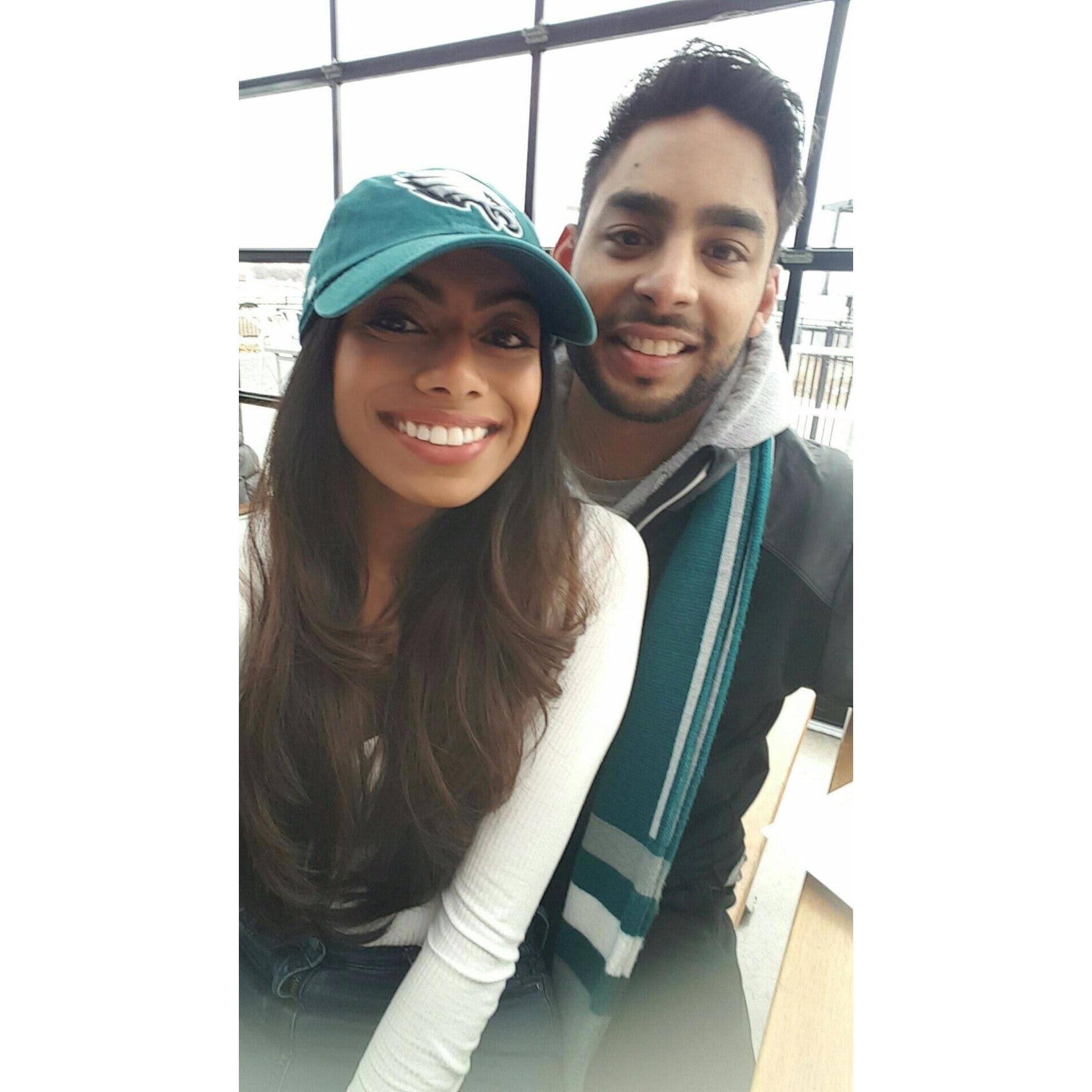 Boskie's first tailgate - Nirmal turned Boskie into an Eagles fan 🦅 (like she had a choice)!