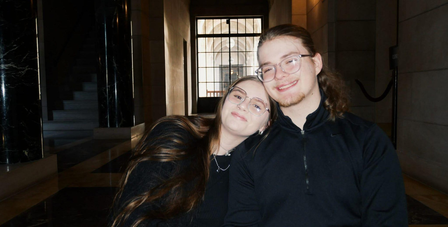 The Wedding Website of Olive Sabey-Vogele and Kyen Troxel